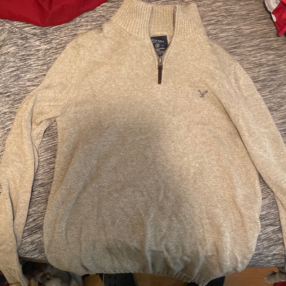 American Eagle Zip up